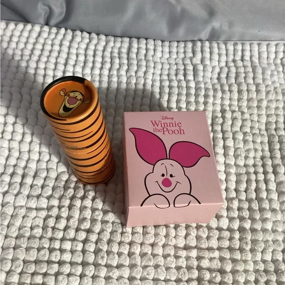 SPECTRUM Disney Winnie the Pooh Tigger Kabuki Brush & Piglet Sponge Set Limit Ed - Picture 7 of 7